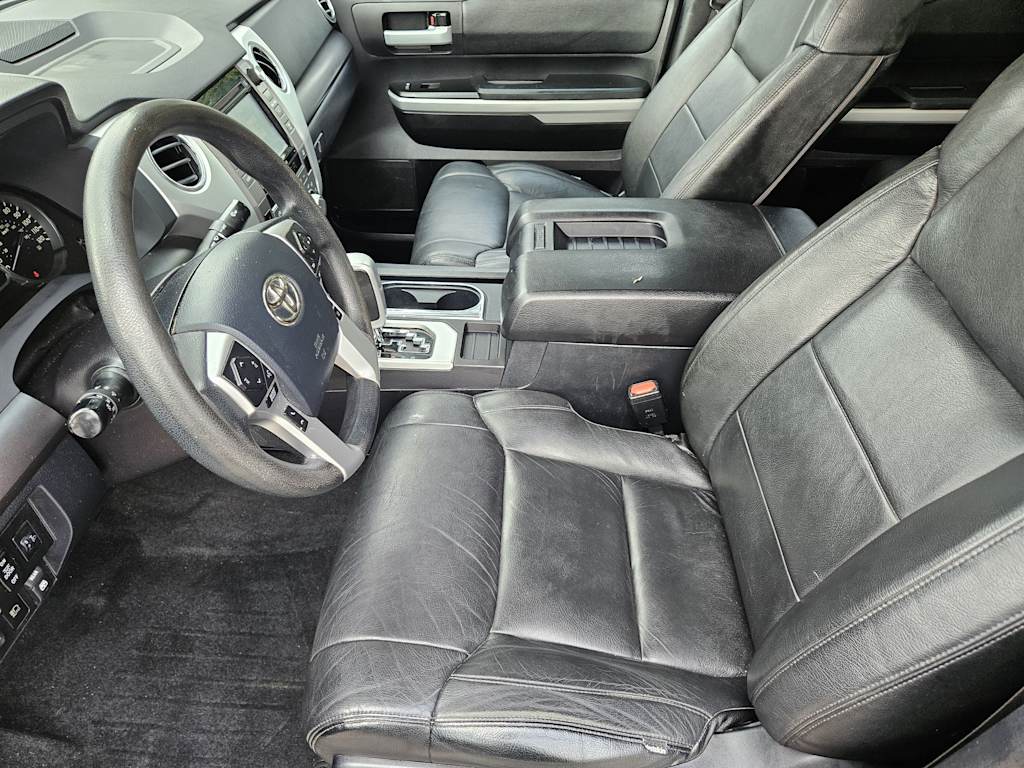 Thumbnail: 2019 Toyota Tundra - 9