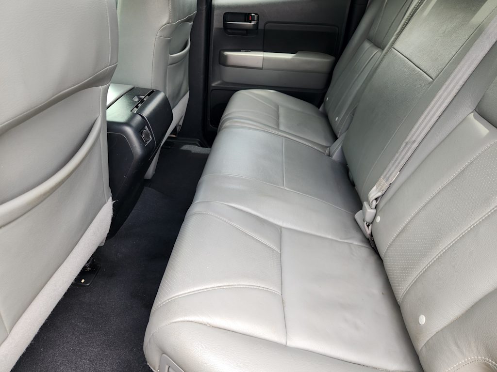 Thumbnail: 2013 Toyota Tundra - 10