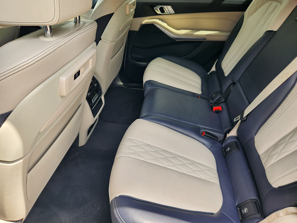 Thumbnail: 2022 BMW X7 - 11