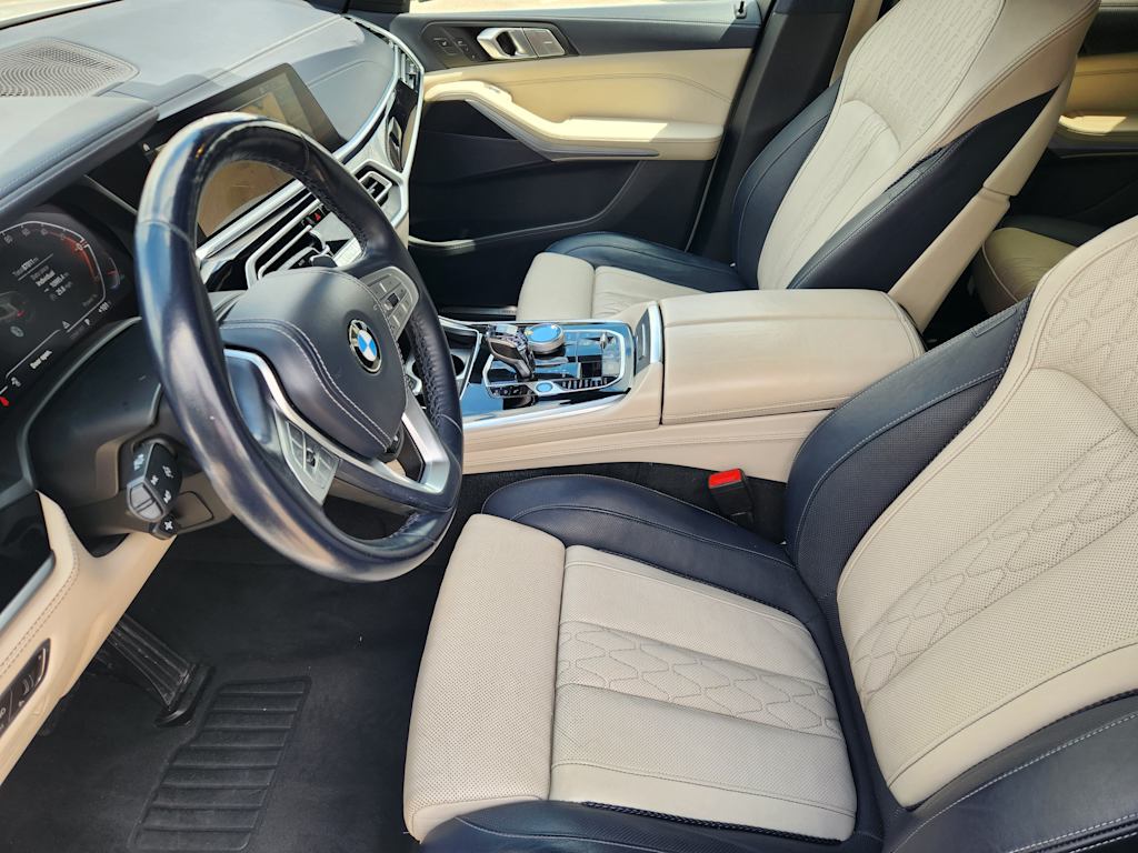 Thumbnail: 2022 BMW X7 - 9