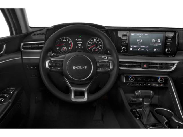 Thumbnail: 2022 Kia K5 - 2