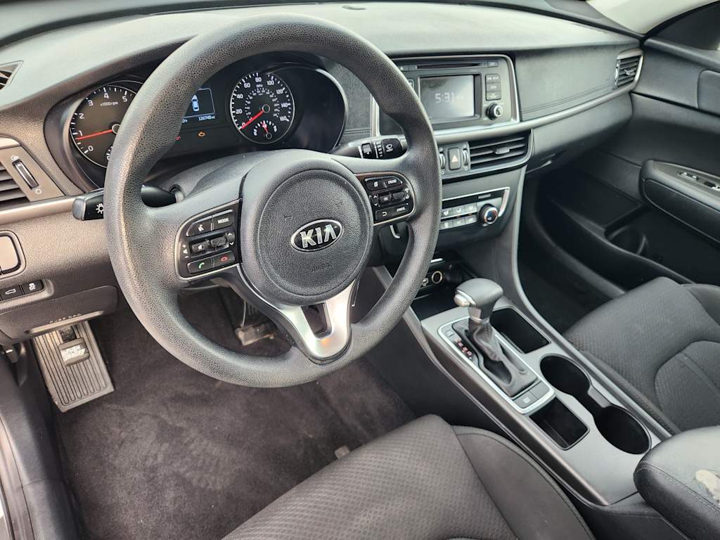 Thumbnail: 2017 Kia Optima - 2