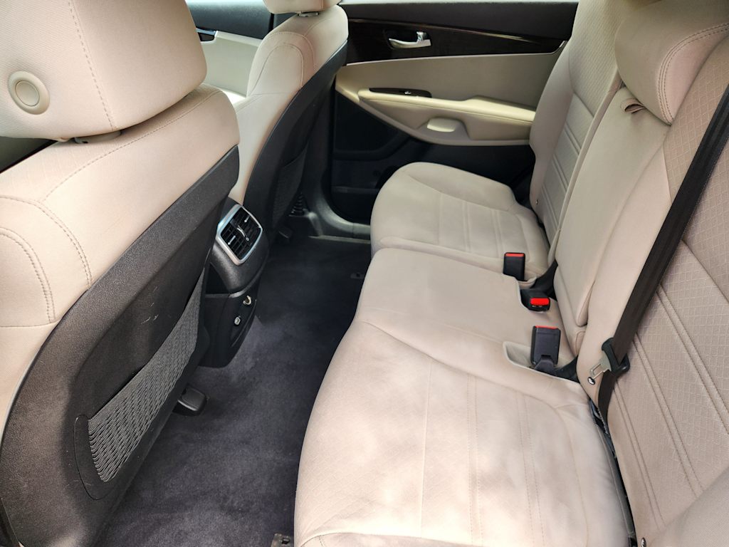 Thumbnail: 2020 Kia Sorento - 11
