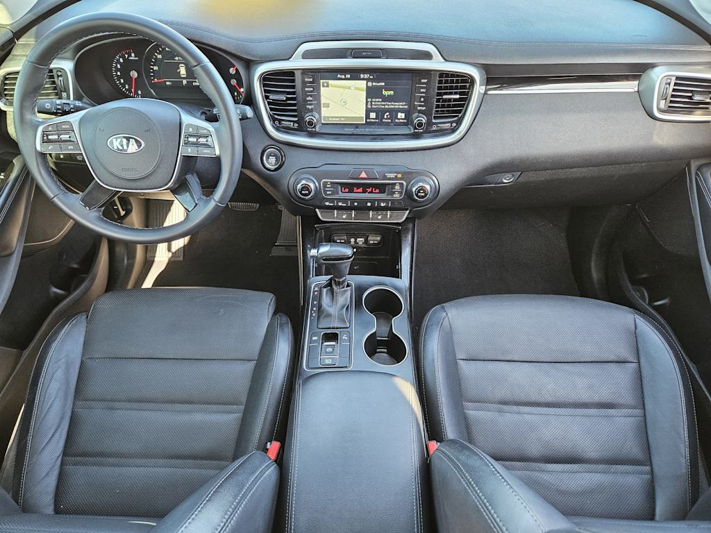 Thumbnail: 2019 Kia Sorento - 8