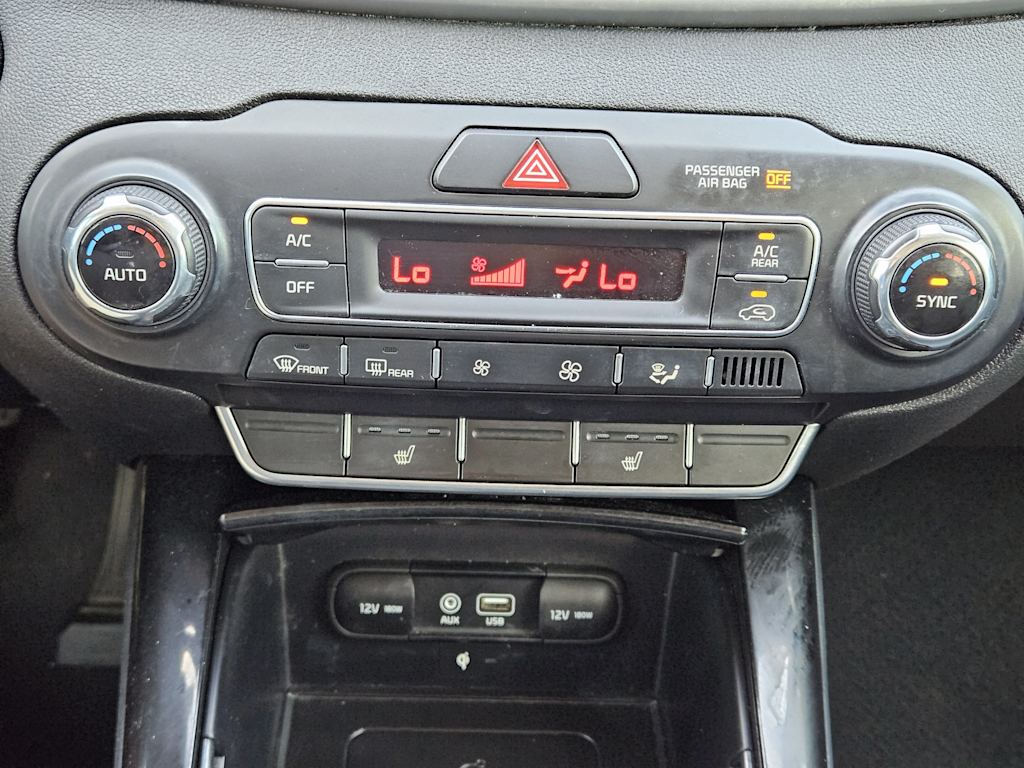 Thumbnail: 2019 Kia Sorento - 26