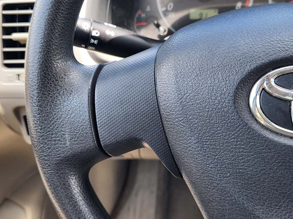 Thumbnail: 2013 Toyota Corolla - 29