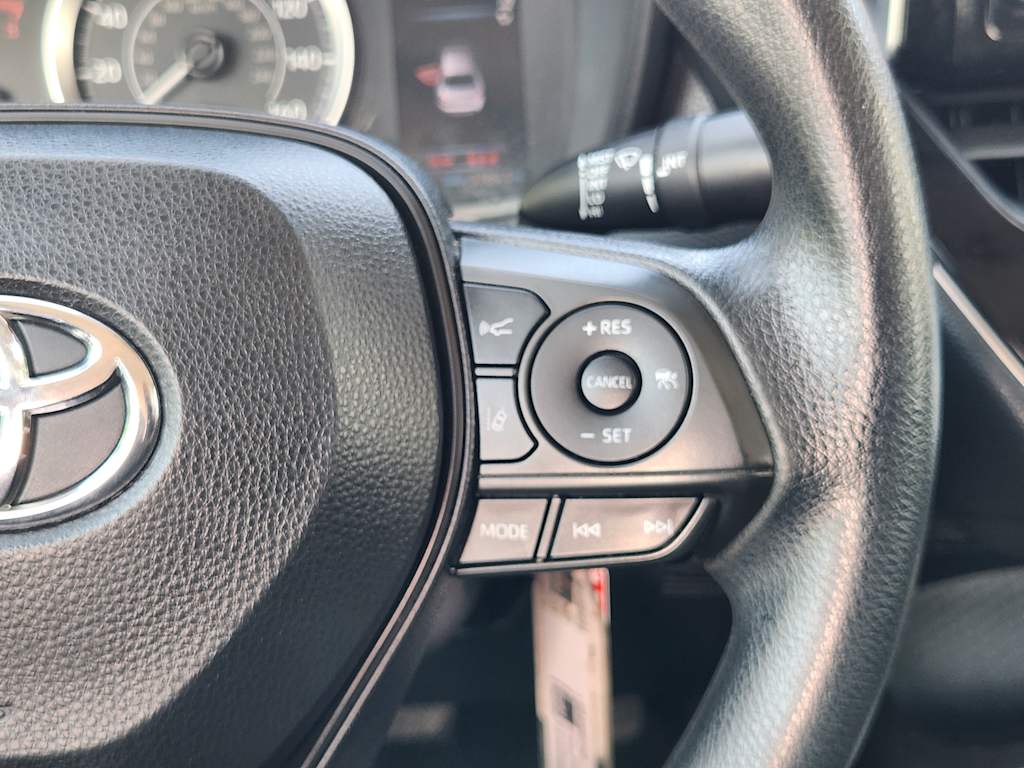 Thumbnail: 2021 Toyota Corolla - 30