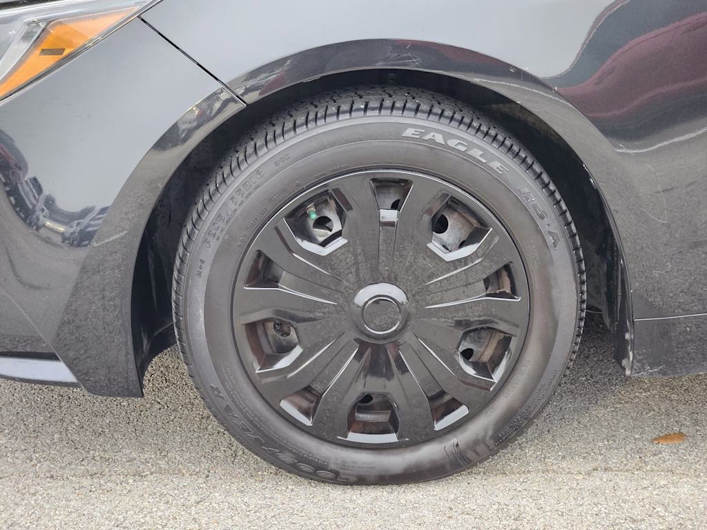 Thumbnail: 2022 Toyota Corolla - 22