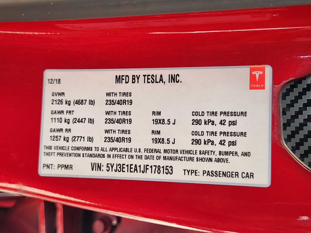 Thumbnail: 2018 Tesla Model 3 - 33