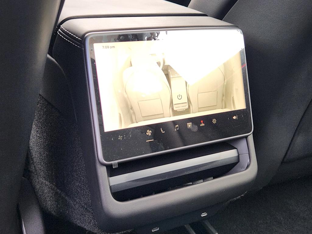 Thumbnail: 2025 Tesla Model 3 - 28