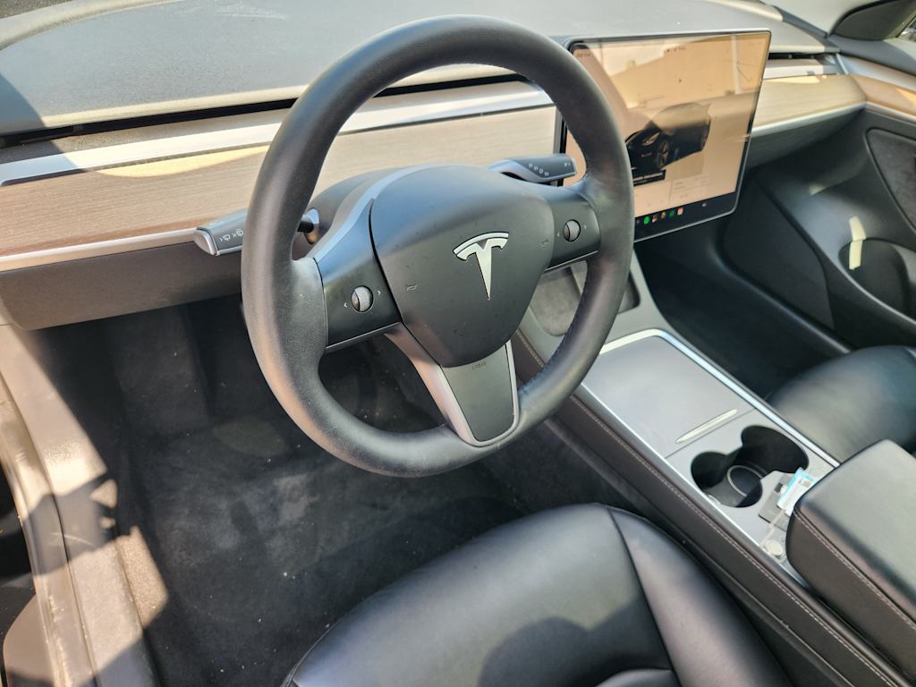 Thumbnail: 2023 Tesla Model 3 - 2