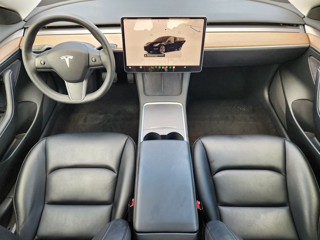Thumbnail: 2023 Tesla Model 3 - 7