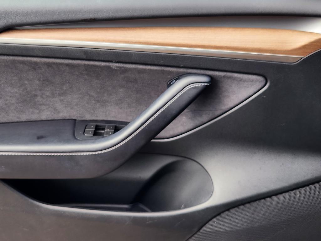 Thumbnail: 2023 Tesla Model 3 - 25