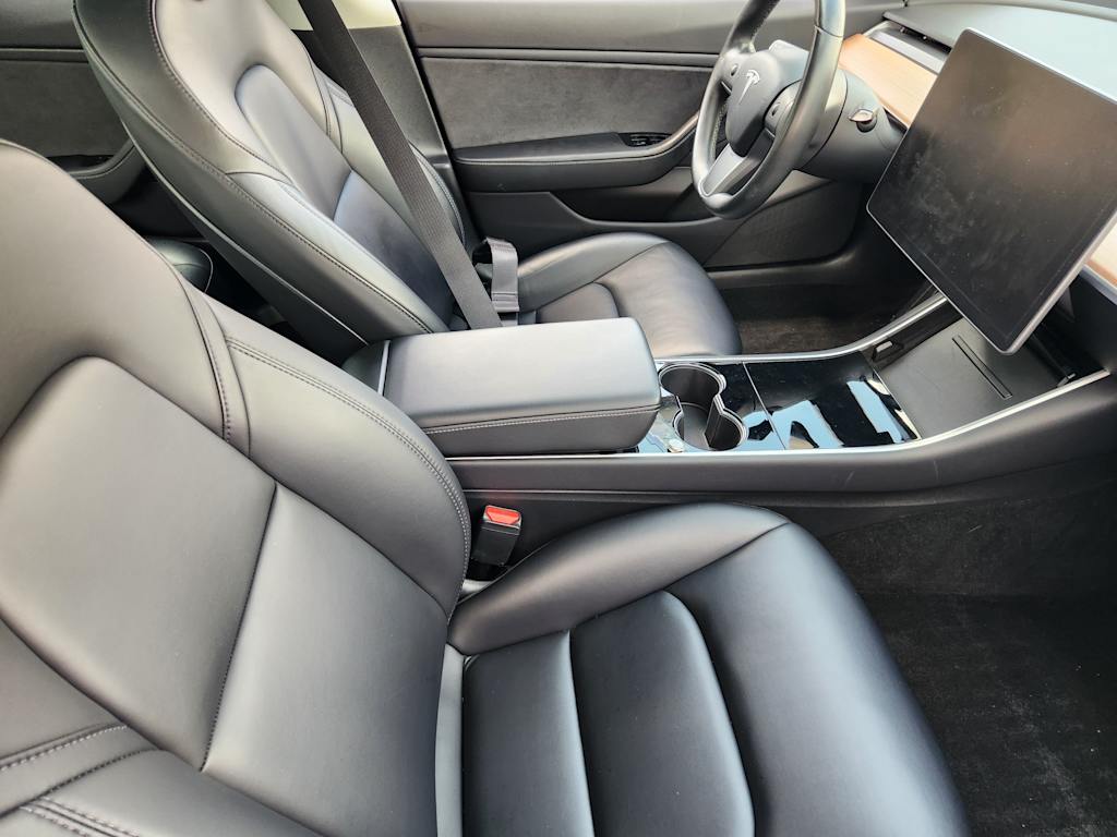 Thumbnail: 2019 Tesla Model 3 - 9