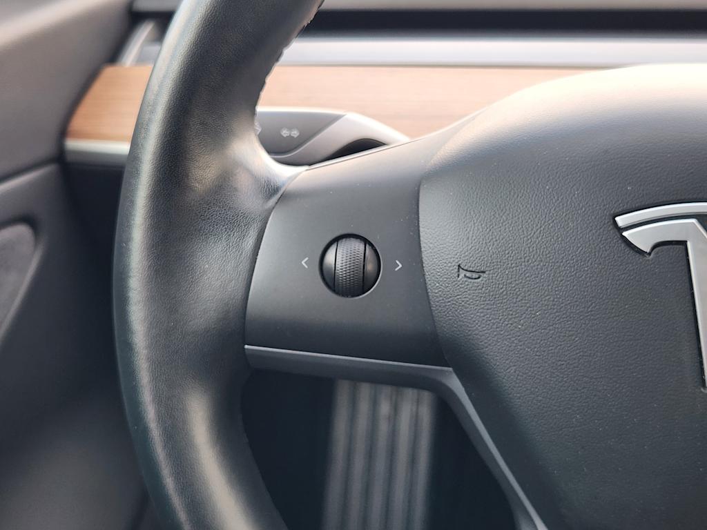 Thumbnail: 2019 Tesla Model 3 - 28