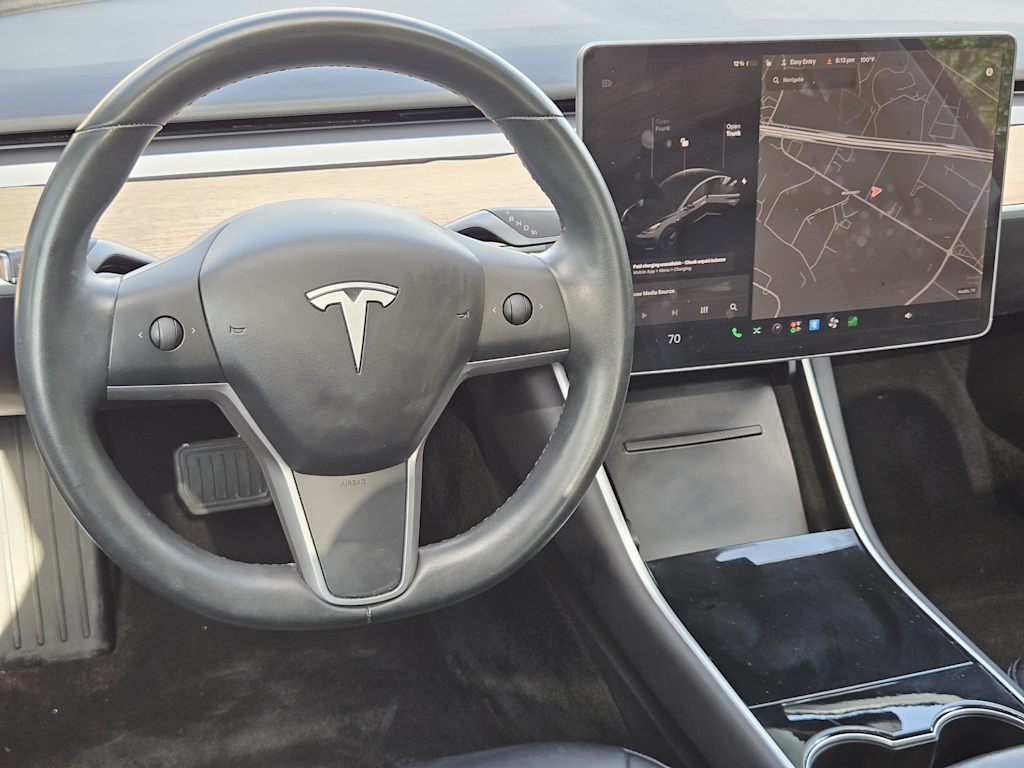 Thumbnail: 2018 Tesla Model 3 - 11