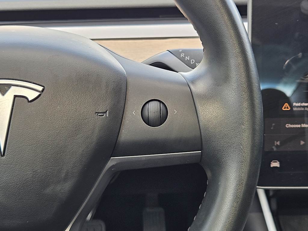 Thumbnail: 2018 Tesla Model 3 - 27