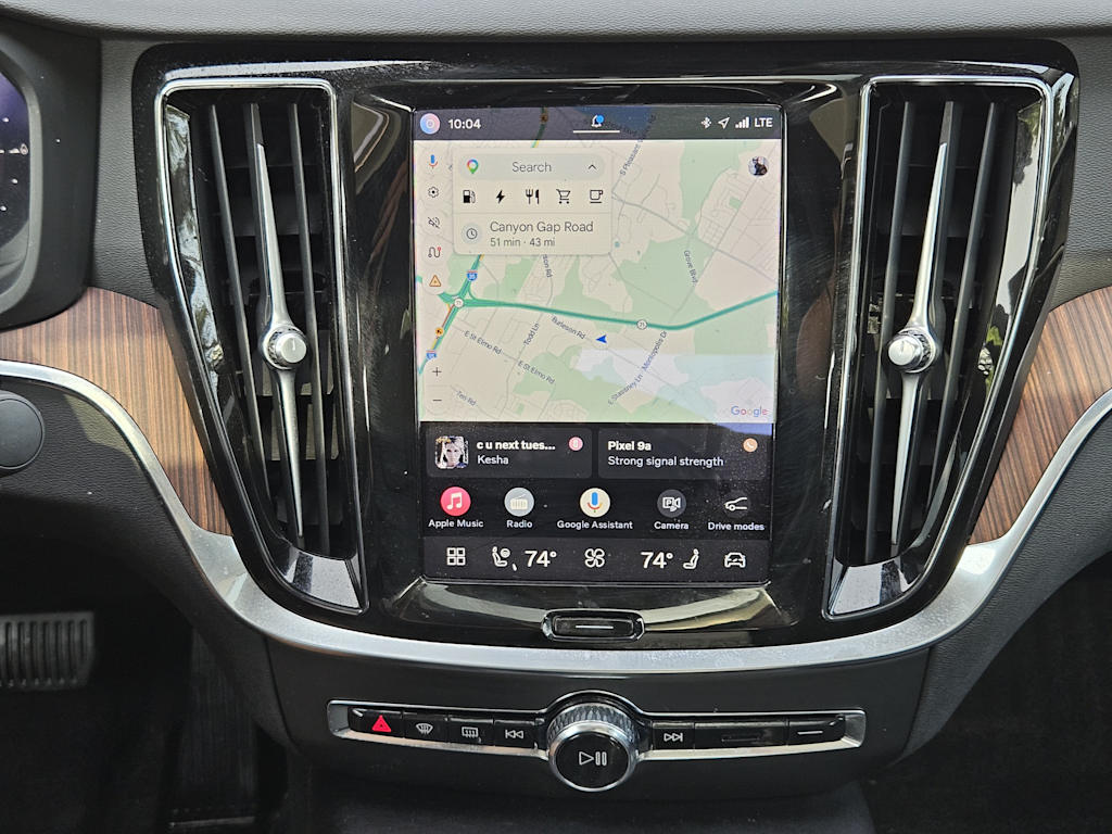 Thumbnail: 2023 Volvo S60 - 13