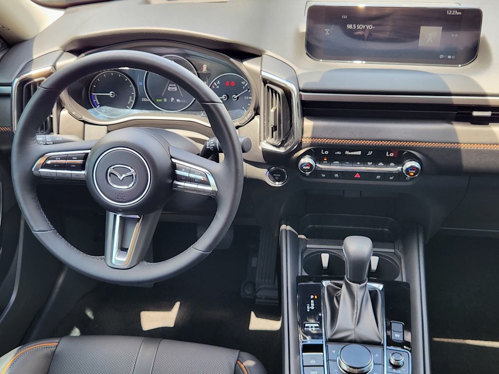 Thumbnail: 2026 Mazda CX-50 - 11