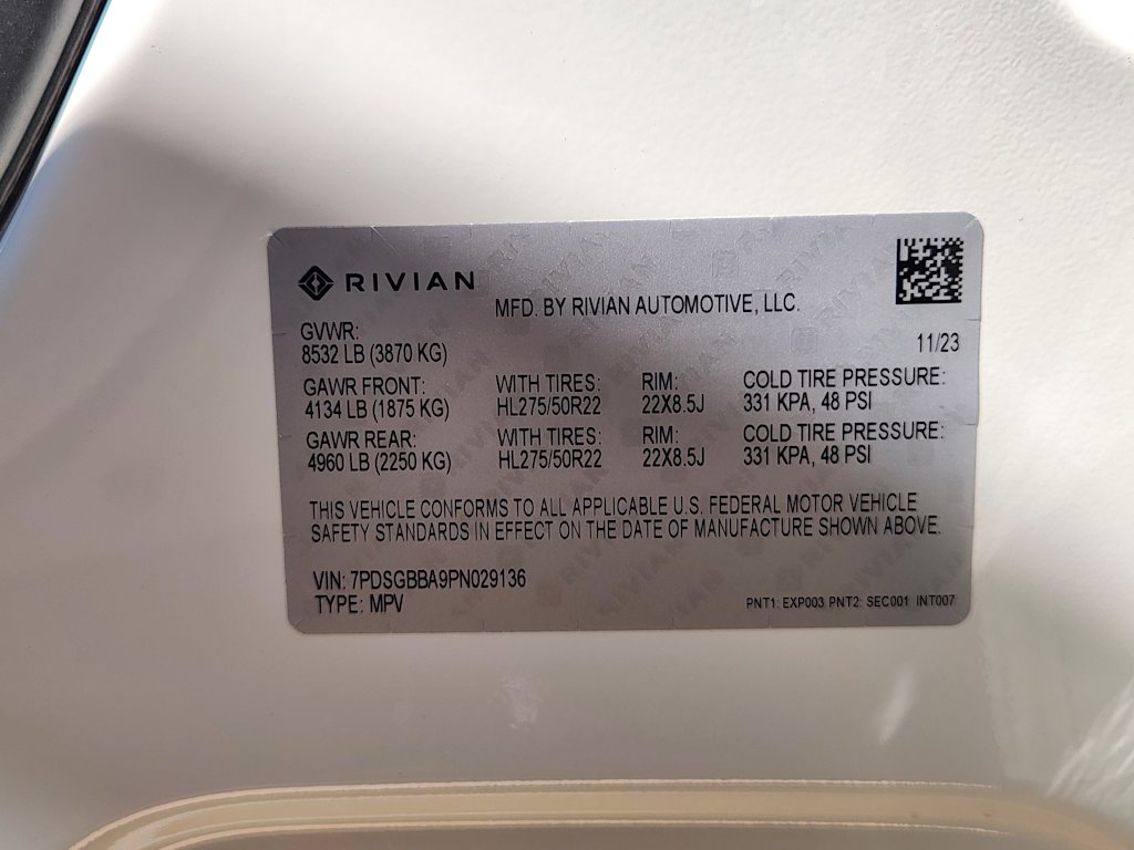 Thumbnail: 2023 Rivian R1S - 15