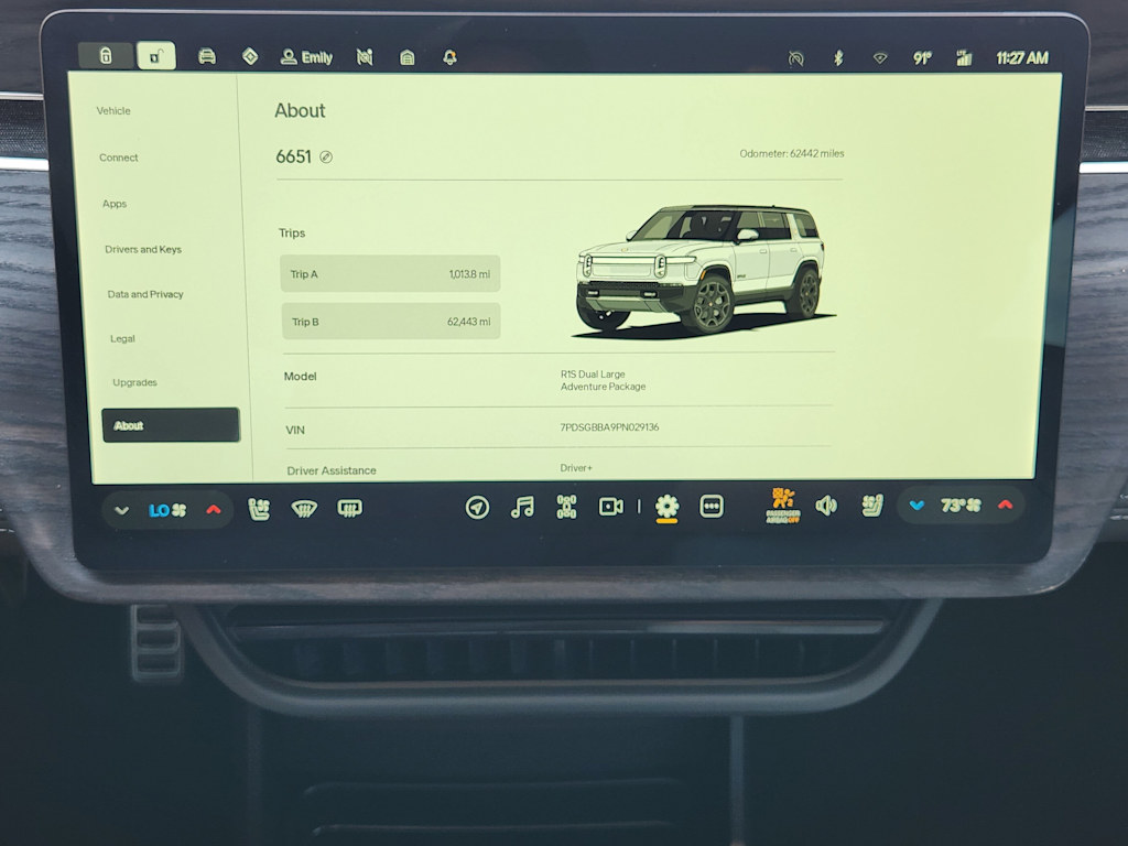 Thumbnail: 2023 Rivian R1S - 21