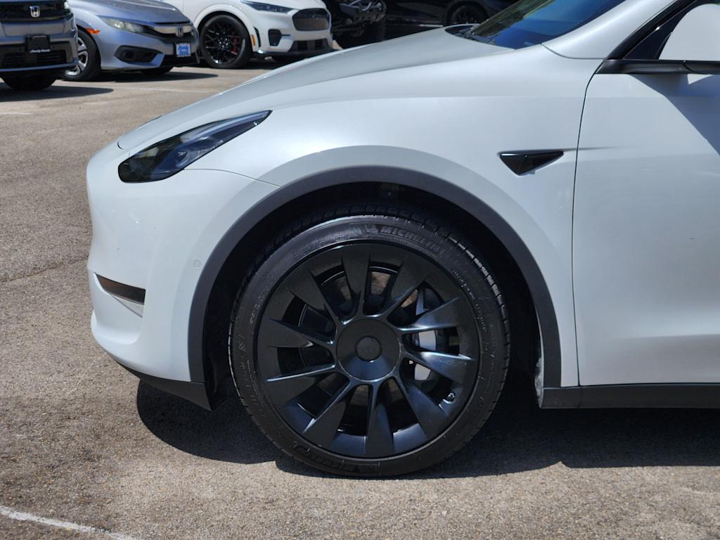 Thumbnail: 2022 Tesla Model Y - 6