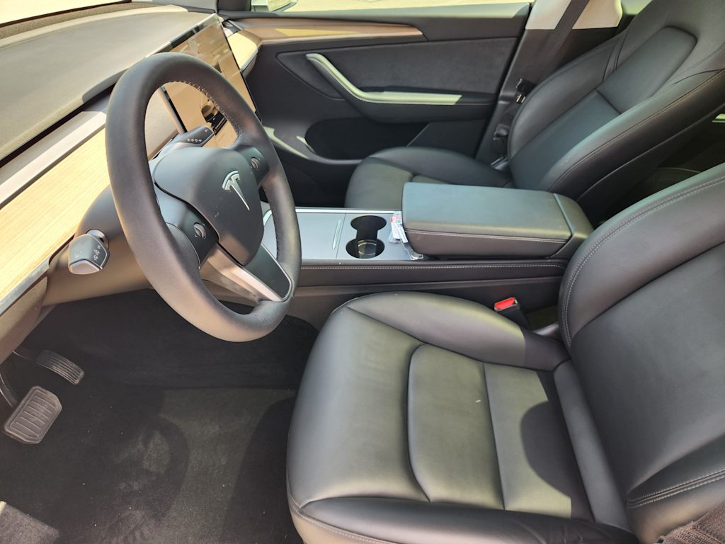 Thumbnail: 2022 Tesla Model Y - 8