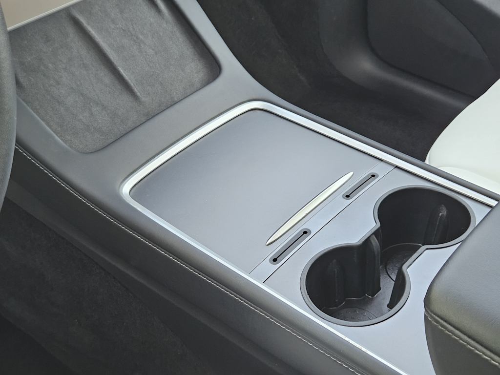Thumbnail: 2022 Tesla Model Y - 26