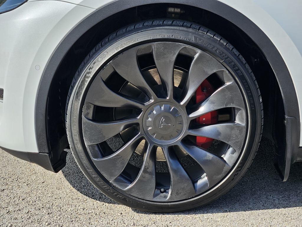 Thumbnail: 2022 Tesla Model Y - 20