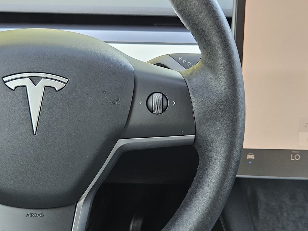 Thumbnail: 2022 Tesla Model Y - 30