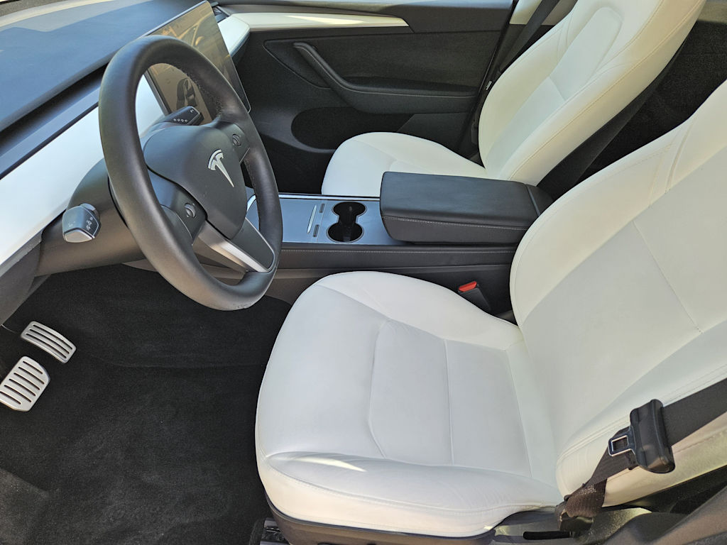 Thumbnail: 2022 Tesla Model Y - 8
