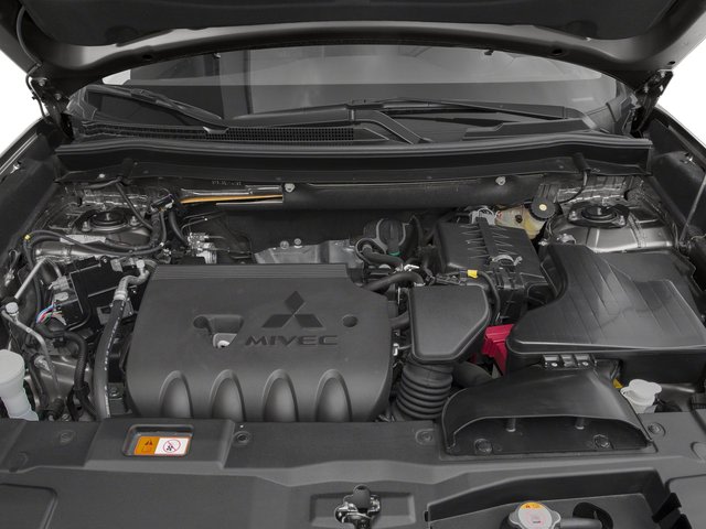 Thumbnail: 2016 Mitsubishi Outlander - 7