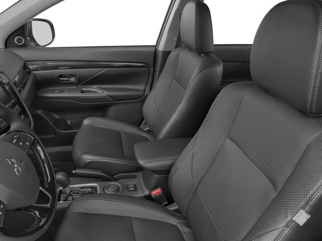 Thumbnail: 2016 Mitsubishi Outlander - 9
