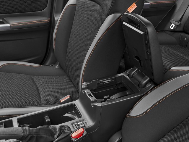 Thumbnail: 2017 Subaru Crosstrek - 6