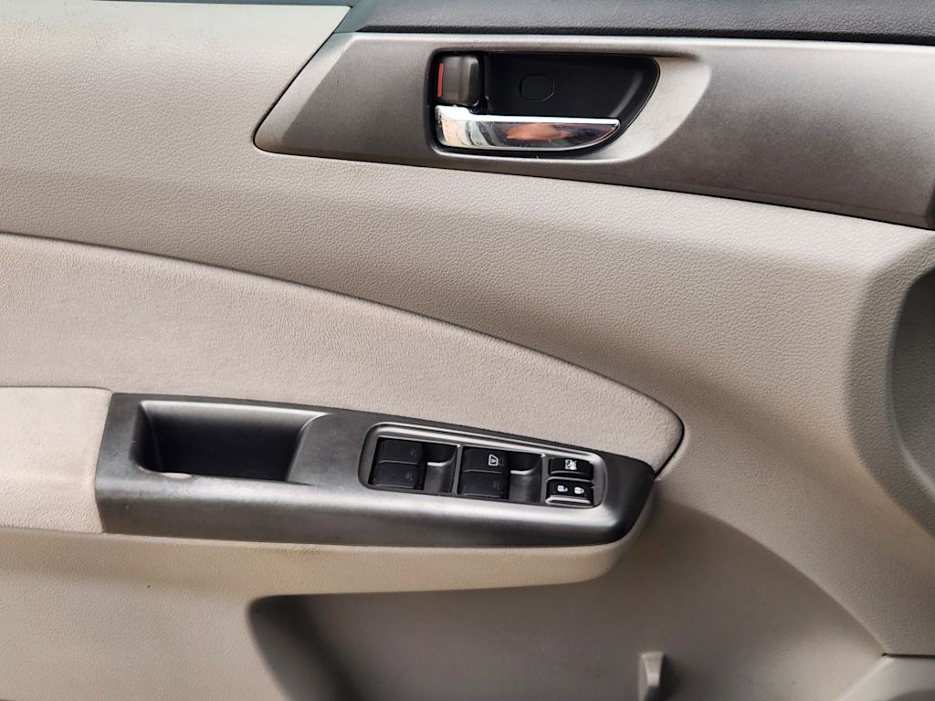 Thumbnail: 2013 Subaru Forester - 30