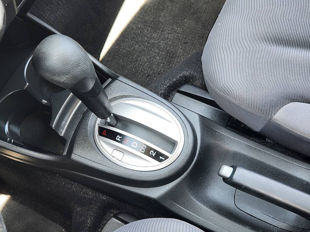 Thumbnail: 2009 Honda Fit - 25