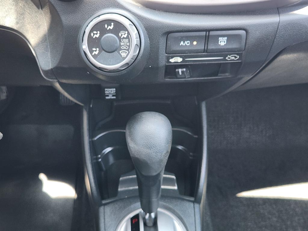 Thumbnail: 2009 Honda Fit - 14