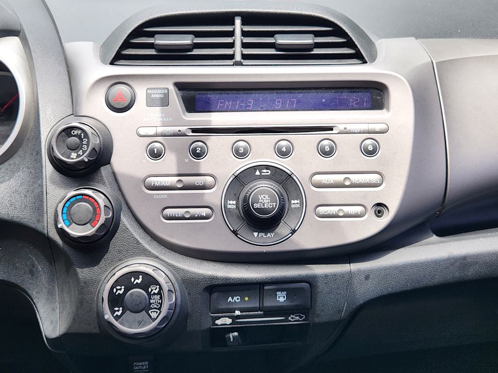 Thumbnail: 2011 Honda Fit - 24