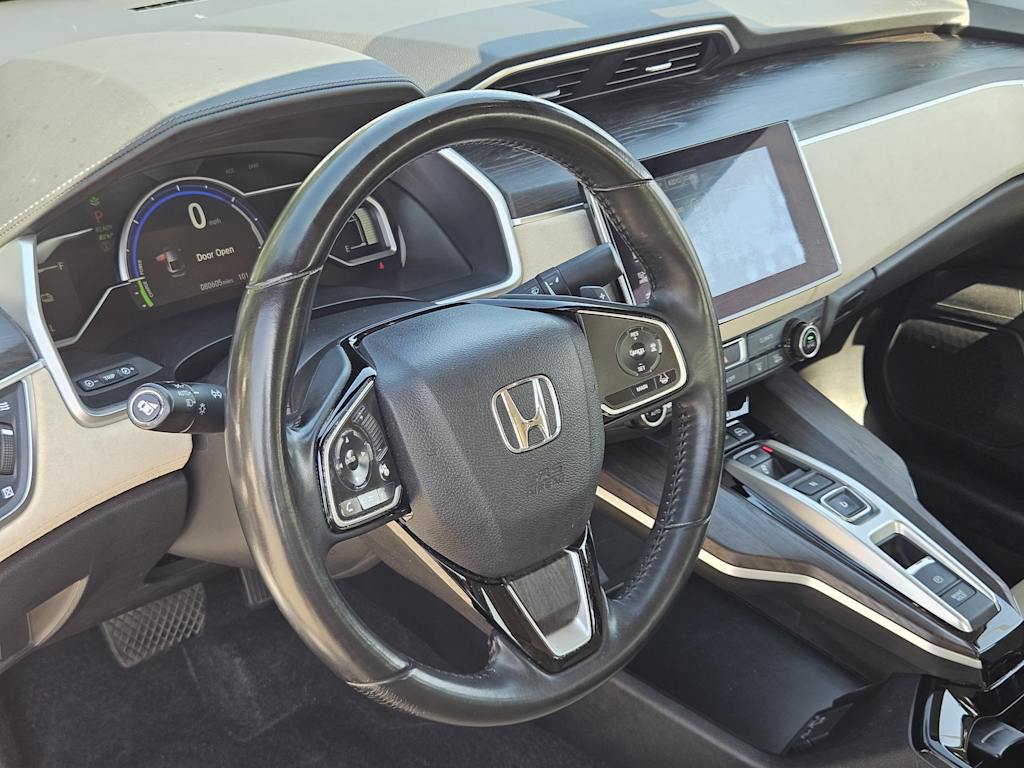 Thumbnail: 2018 Honda Clarity - 2