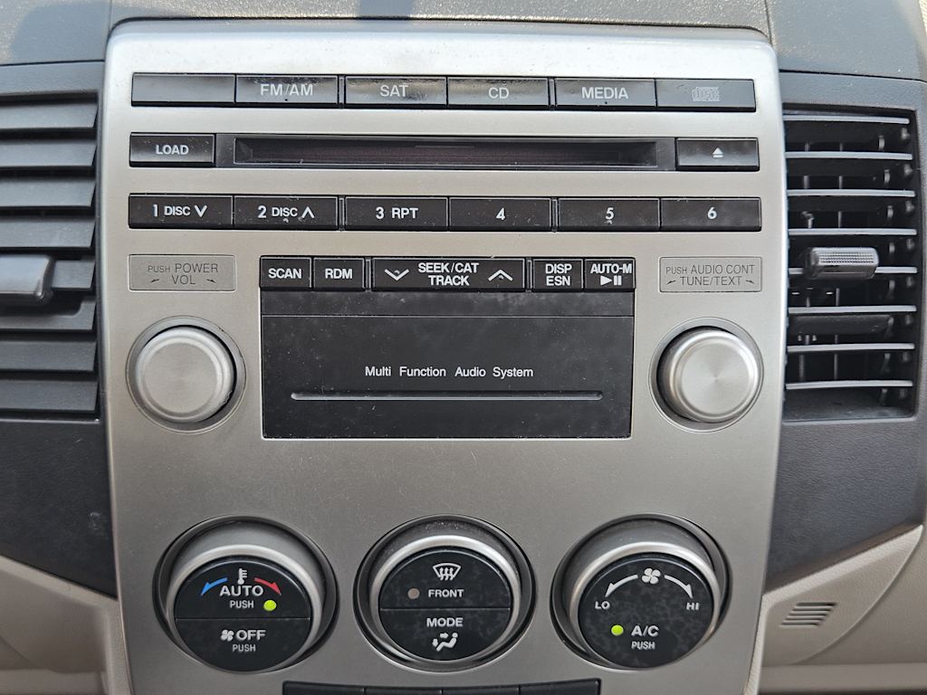 Thumbnail: 2009 Mazda Mazda5 - 21