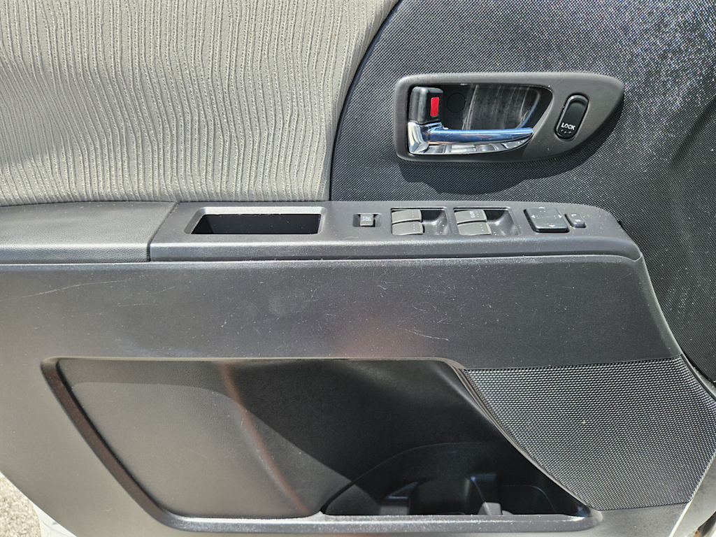 Thumbnail: 2009 Mazda Mazda5 - 22