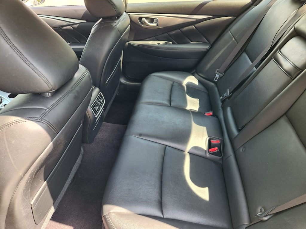 Thumbnail: 2014 INFINITI Q50 - 11