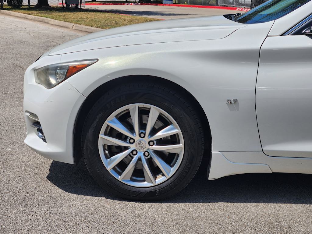 Thumbnail: 2014 INFINITI Q50 - 6