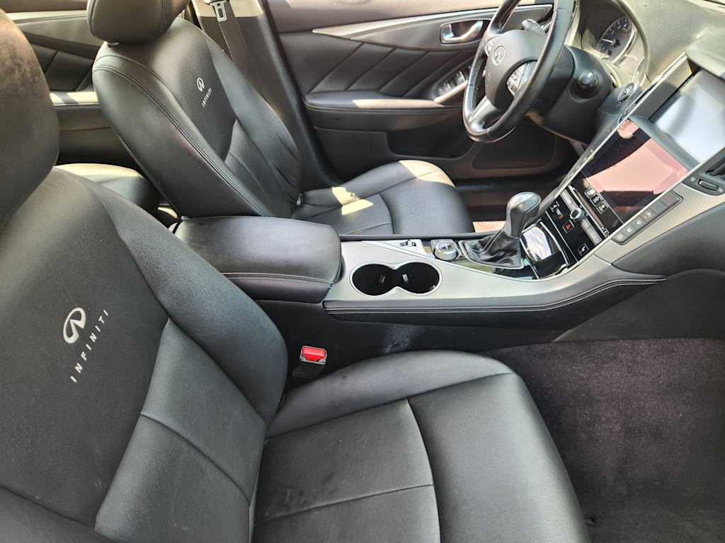 Thumbnail: 2014 INFINITI Q50 - 10