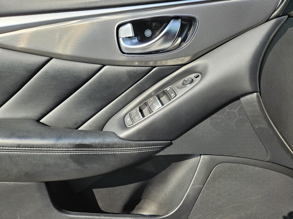 Thumbnail: 2017 INFINITI Q50 - 28