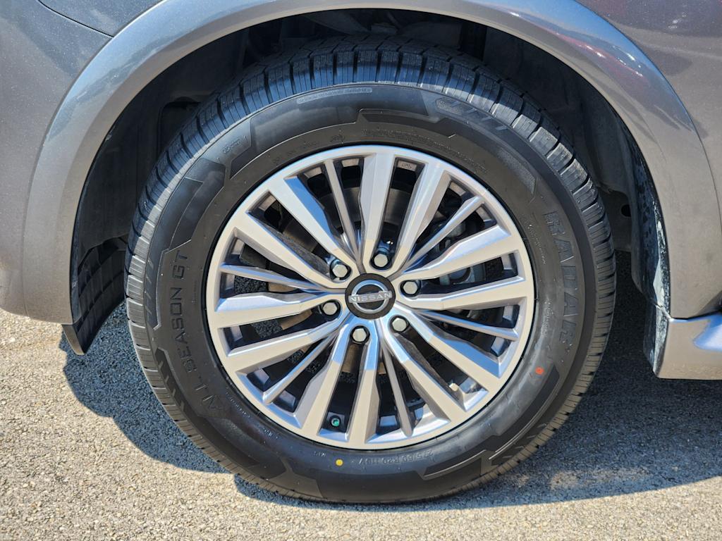 Thumbnail: 2021 Nissan Armada - 21