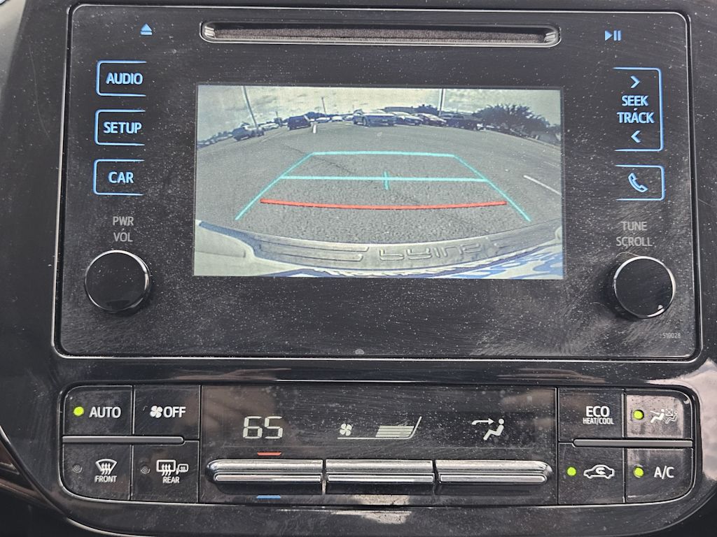 Thumbnail: 2016 Toyota Prius - 26