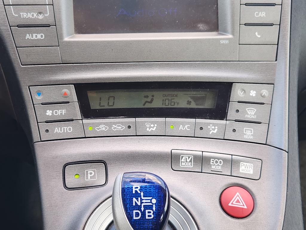 Thumbnail: 2012 Toyota Prius - 24