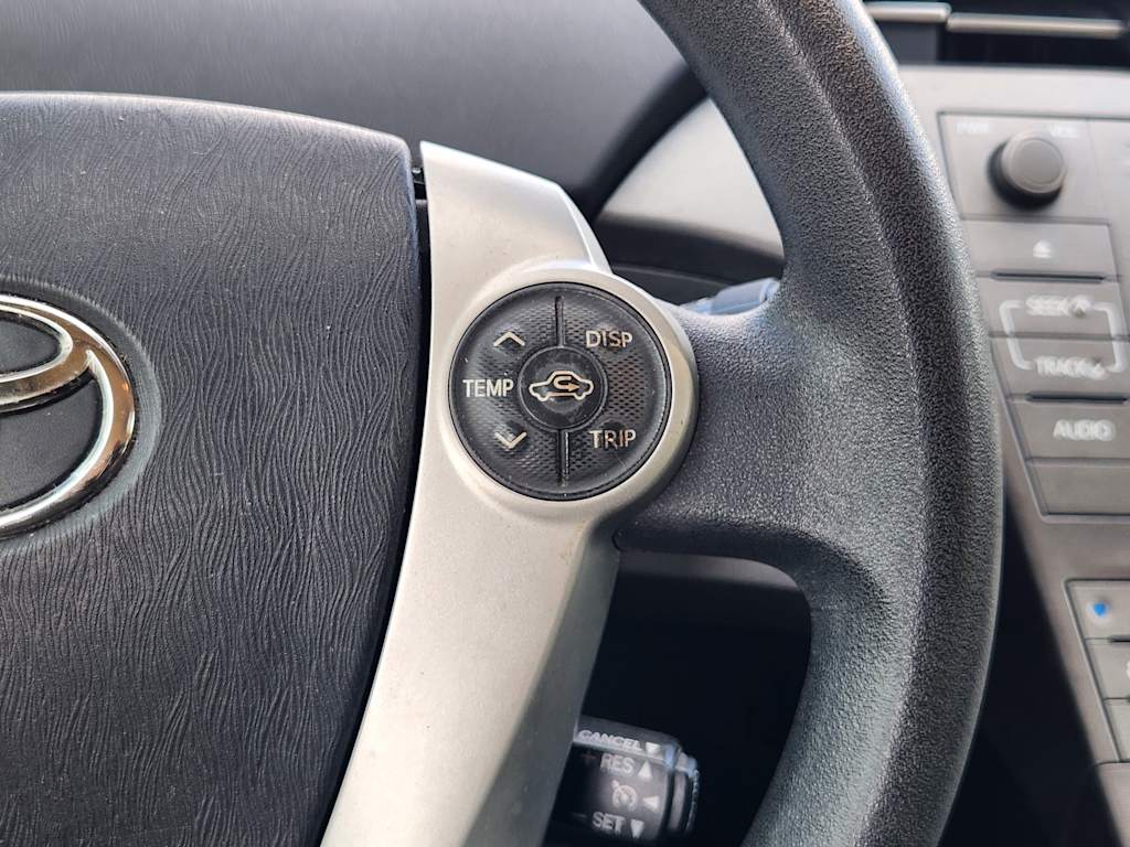 Thumbnail: 2012 Toyota Prius - 30