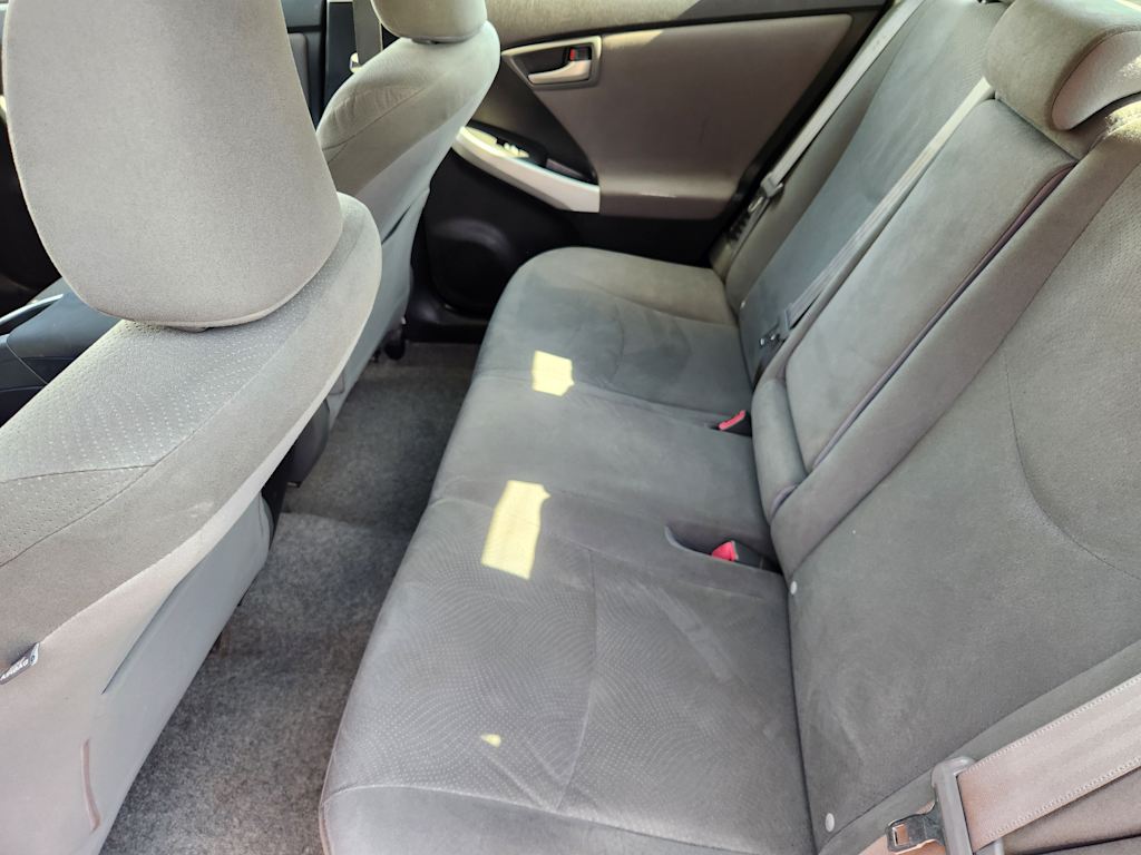 Thumbnail: 2012 Toyota Prius - 10